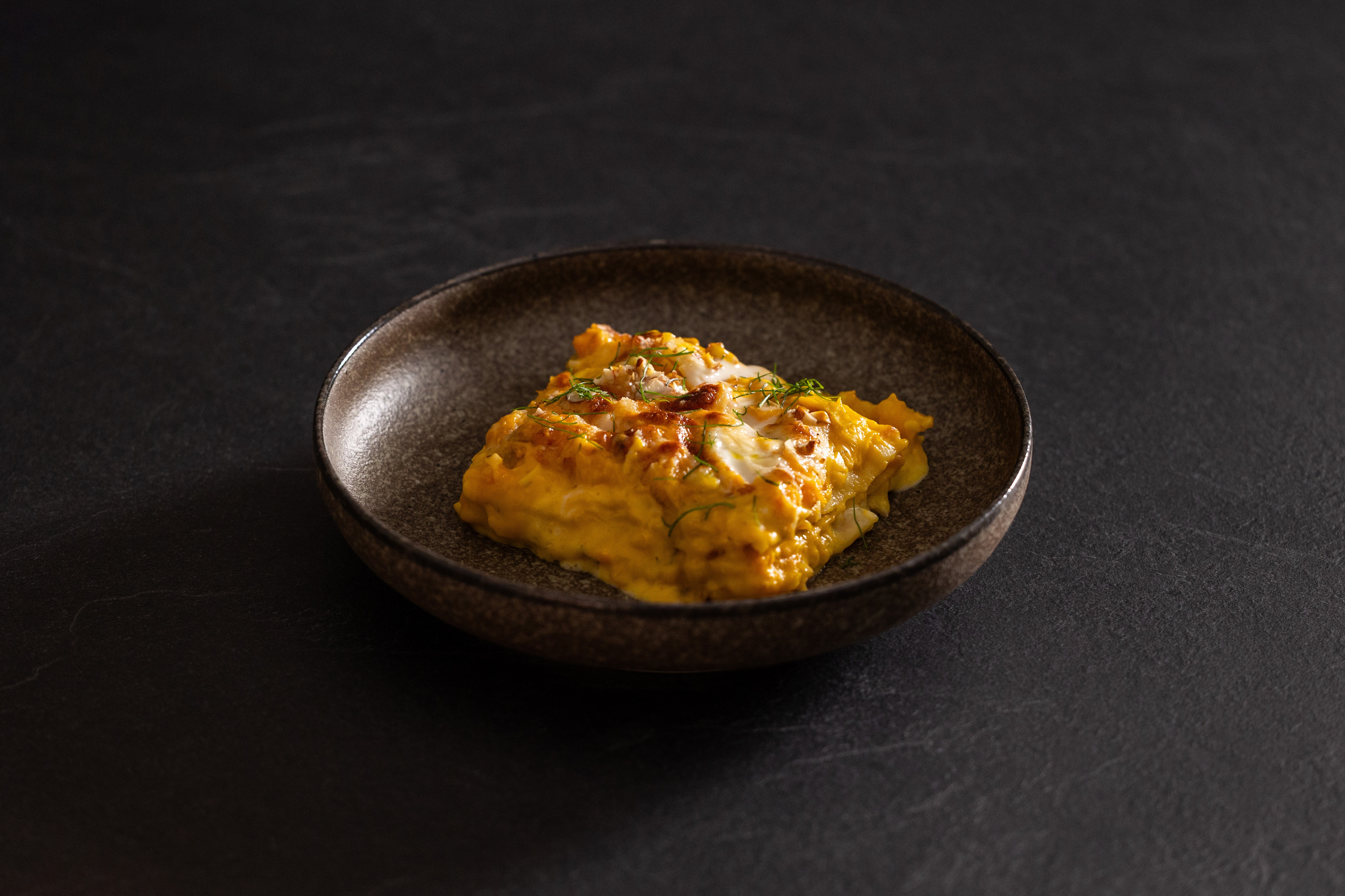 Kürbislasagne mit Mandelboden cover